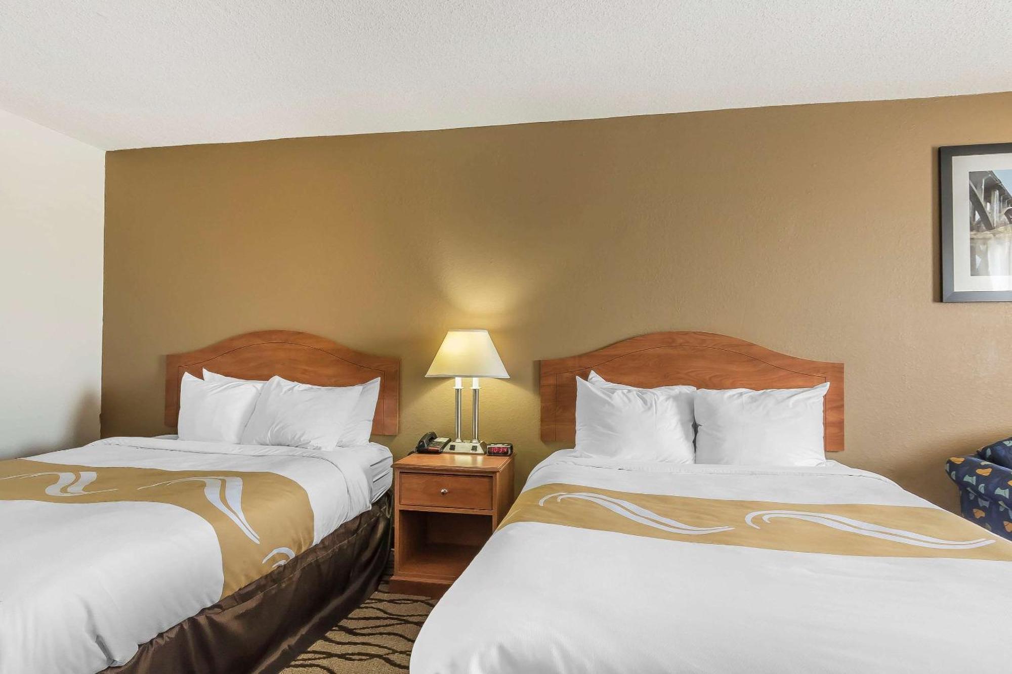 Quality Inn Charleston - Sikeston Экстерьер фото