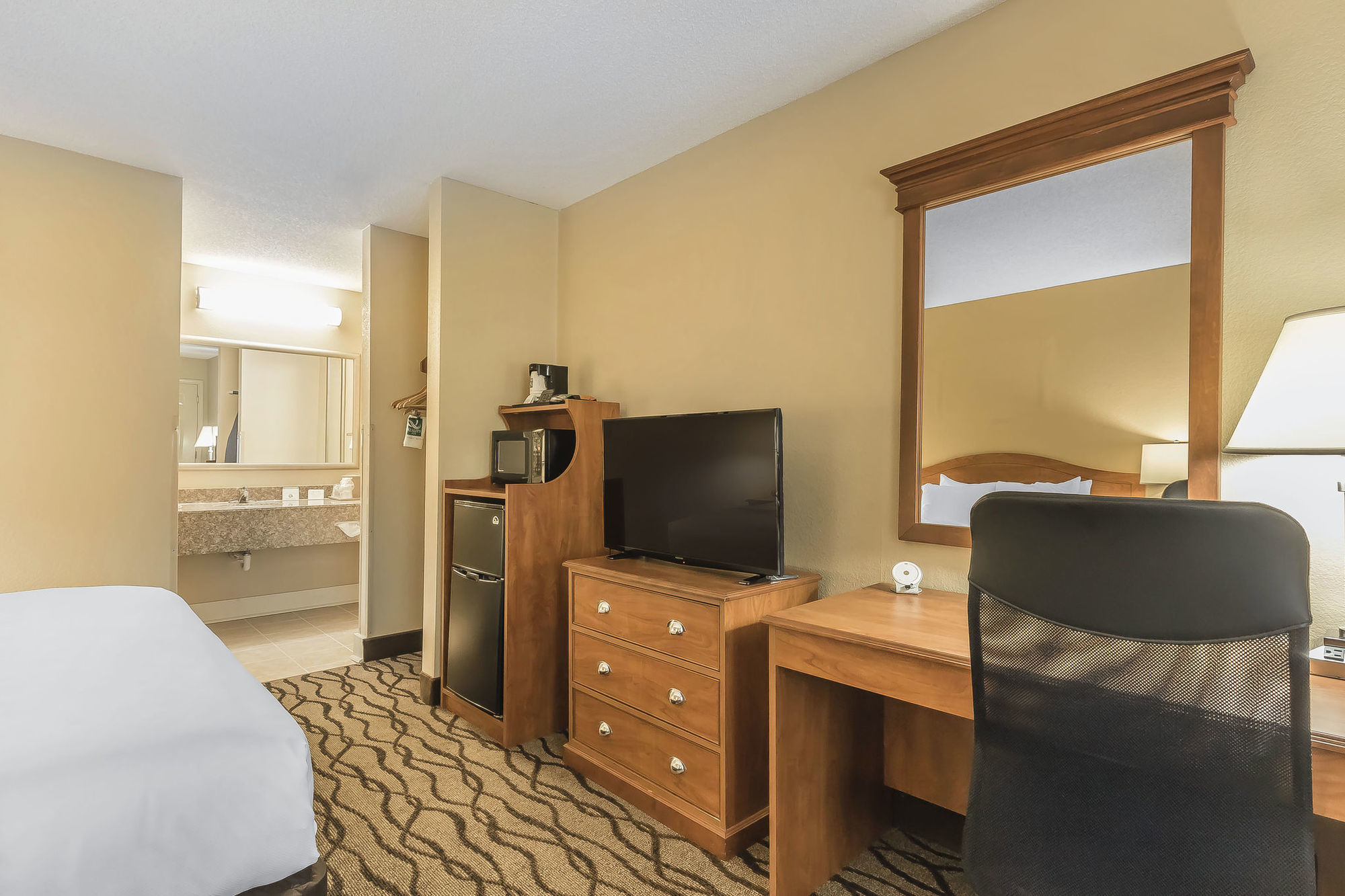 Quality Inn Charleston - Sikeston Номер фото