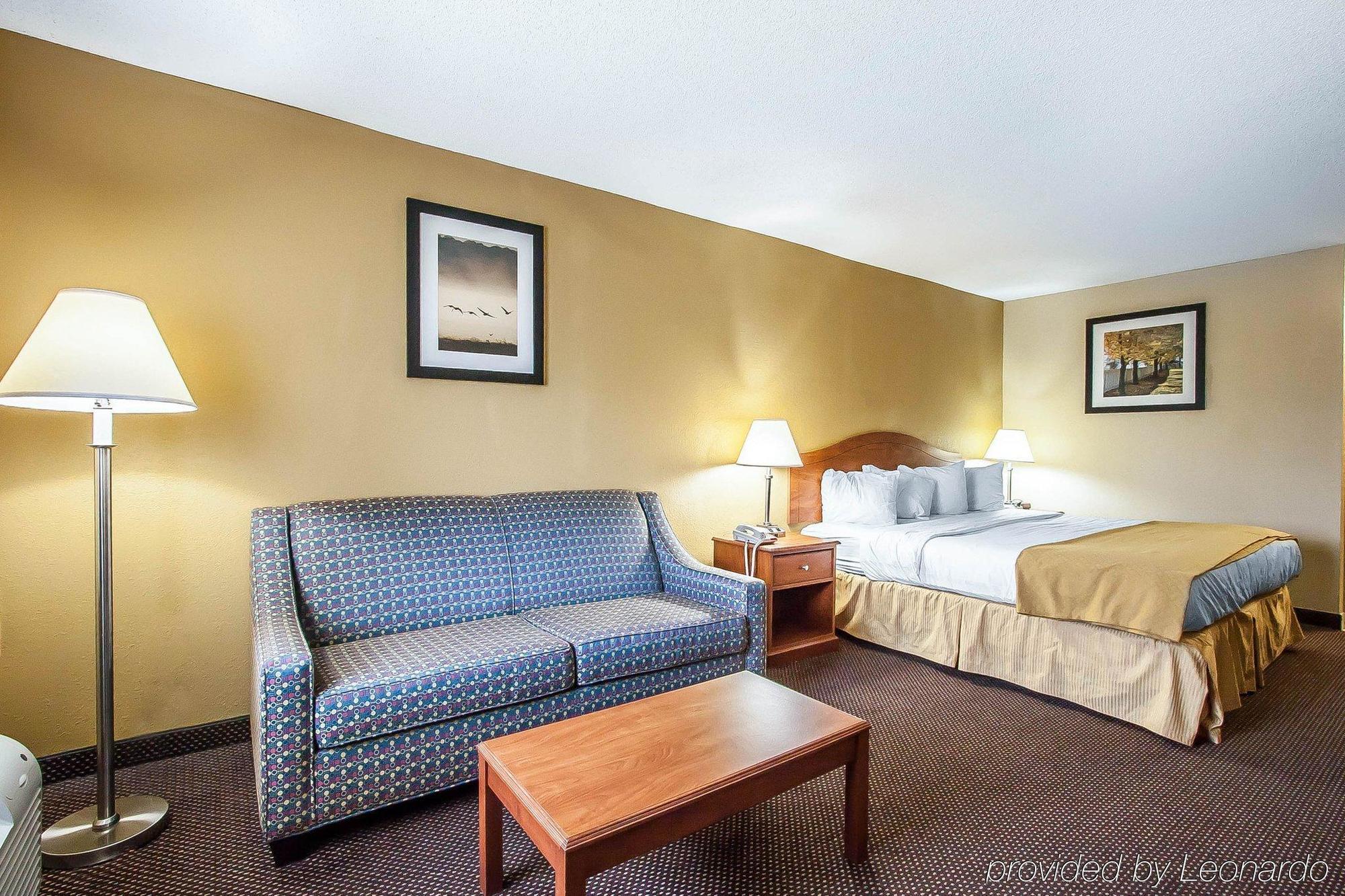 Quality Inn Charleston - Sikeston Экстерьер фото