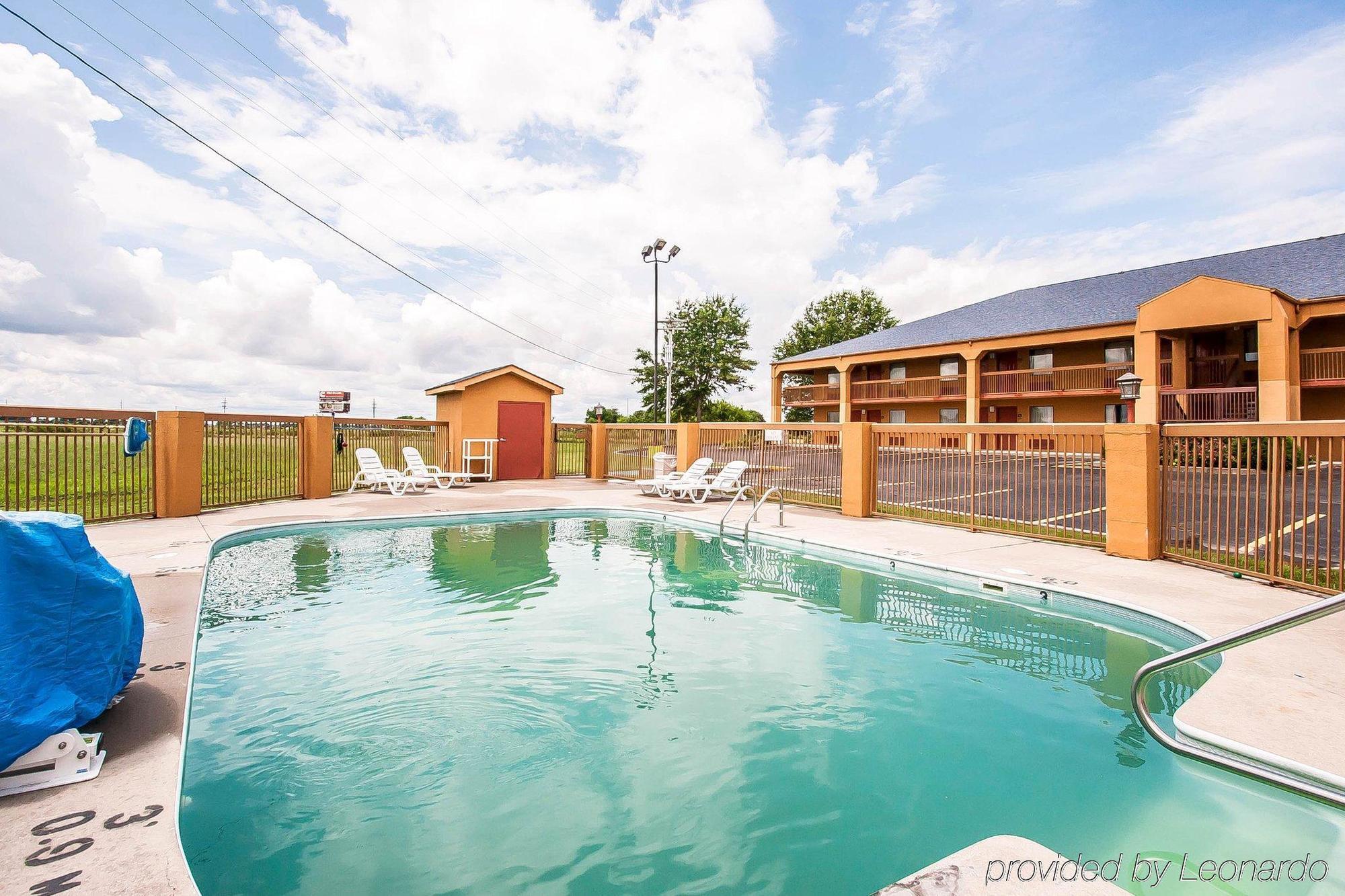 Quality Inn Charleston - Sikeston Экстерьер фото